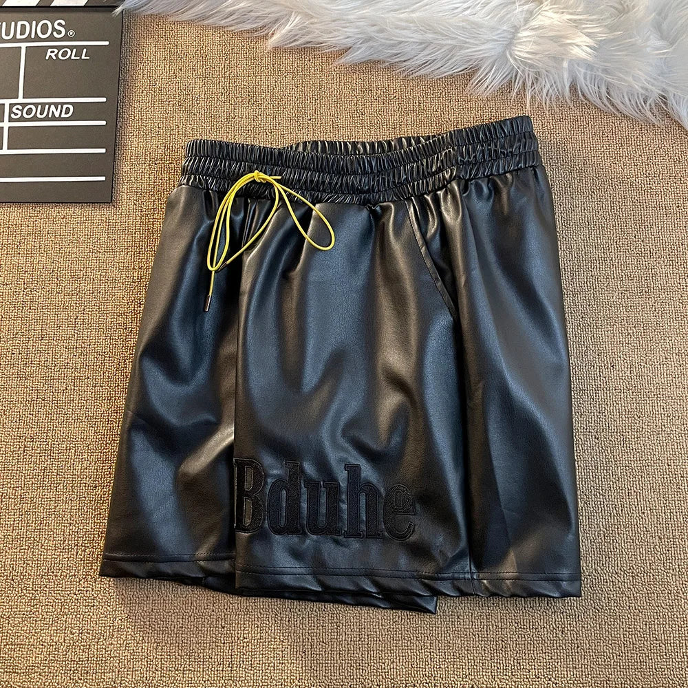 Pantalón corto de cuero